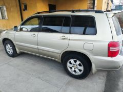 Сүрөт унаа Toyota Highlander