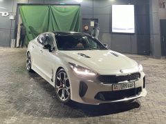 Сүрөт унаа Kia Stinger