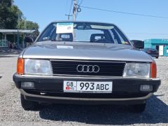 Photo of the vehicle Audi 100