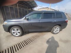 Фото авто Toyota Highlander