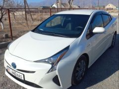 Фото авто Toyota Prius