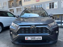 Сүрөт унаа Toyota RAV4