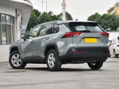 Photo of the vehicle Toyota RAV4