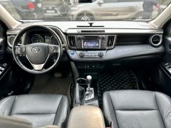 Сүрөт унаа Toyota RAV4