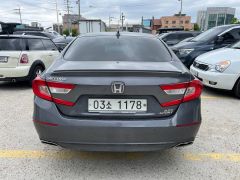 Фото авто Honda Accord