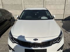 Photo of the vehicle Kia K5