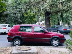 Сүрөт унаа Volkswagen Golf