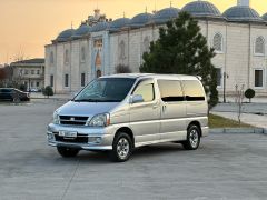 Фото авто Toyota HiAce