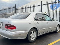 Photo of the vehicle Mercedes-Benz E-Класс