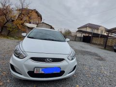 Фото авто Hyundai Accent