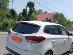 Сүрөт унаа Kia Carens