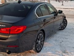 Photo of the vehicle BMW 5 Series