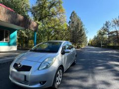 Сүрөт унаа Toyota Vitz