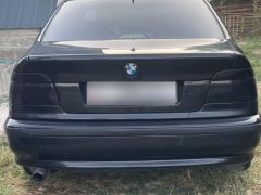 Photo of the vehicle BMW 5 Series