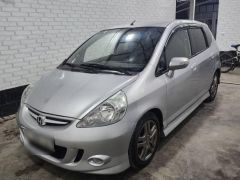 Фото авто Honda Jazz