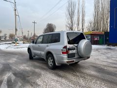 Сүрөт унаа Mitsubishi Pajero