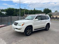 Photo of the vehicle Lexus GX