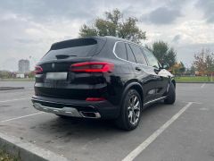 Фото BMW X5  2019