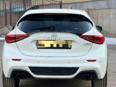 Фото авто Infiniti Q30