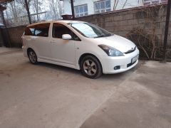 Сүрөт унаа Toyota Wish