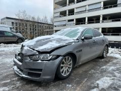 Photo of the vehicle Jaguar XE