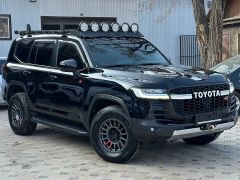 Сүрөт унаа Toyota Land Cruiser