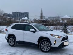 Сүрөт унаа Toyota RAV4