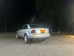 Сүрөт унаа Audi A4