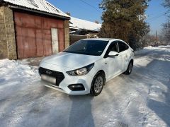 Сүрөт унаа Hyundai Solaris