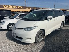 Фото авто Toyota Estima