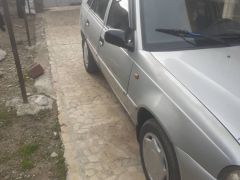 Сүрөт унаа Daewoo Nexia