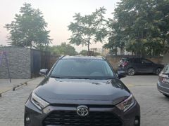 Сүрөт унаа Toyota RAV4