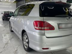 Сүрөт унаа Toyota Ipsum