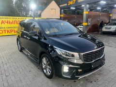 Сүрөт унаа Kia Carnival