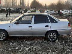 Сүрөт унаа Daewoo Nexia