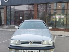 Photo of the vehicle Volkswagen Vento