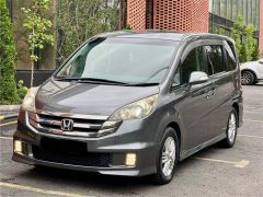 Фото авто Honda Stepwgn