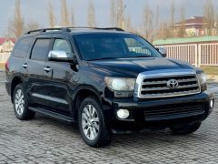 Сүрөт унаа Toyota Sequoia