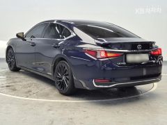 Сүрөт унаа Lexus ES