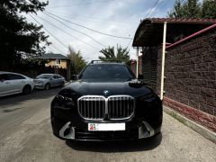 Фото авто BMW X7