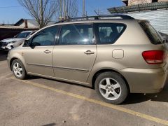 Сүрөт унаа Toyota Avensis Verso