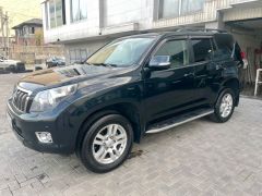 Сүрөт унаа Toyota Land Cruiser Prado