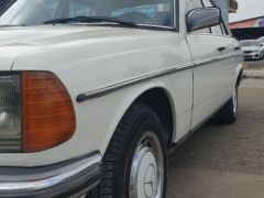 Фото авто Mercedes-Benz W123