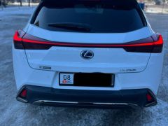 Photo of the vehicle Lexus UX