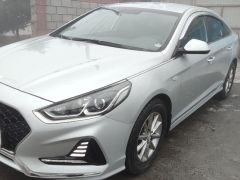 Photo of the vehicle Hyundai Sonata