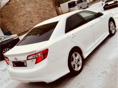 Сүрөт унаа Toyota Camry