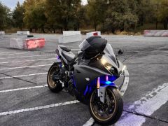 Photo of the vehicle Yamaha YZF-R1