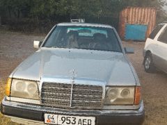 Сүрөт унаа Mercedes-Benz W124