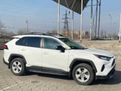 Photo of the vehicle Toyota RAV4