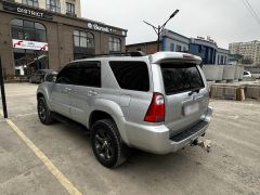 Photo of the vehicle Toyota 4Runner